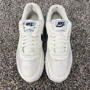 Nike Air Max 90 Womens White Sail Ghost Running Shoes Size 9 CZ6221-100